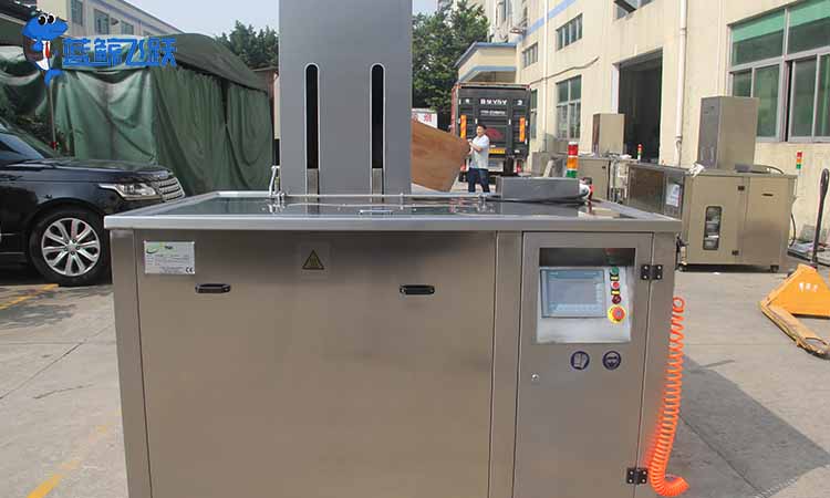 糖心TV官方网页中超声波振荡器的维护