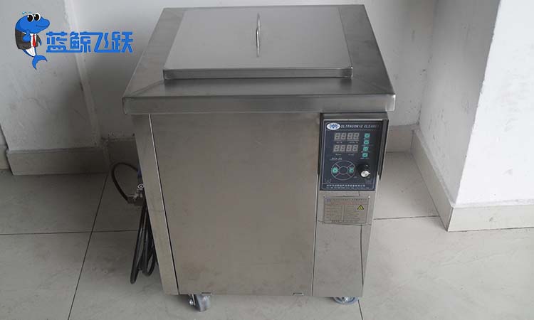 糖心TV官方网页为什么能“秒杀”锡纸：揭秘空化效应的破坏力