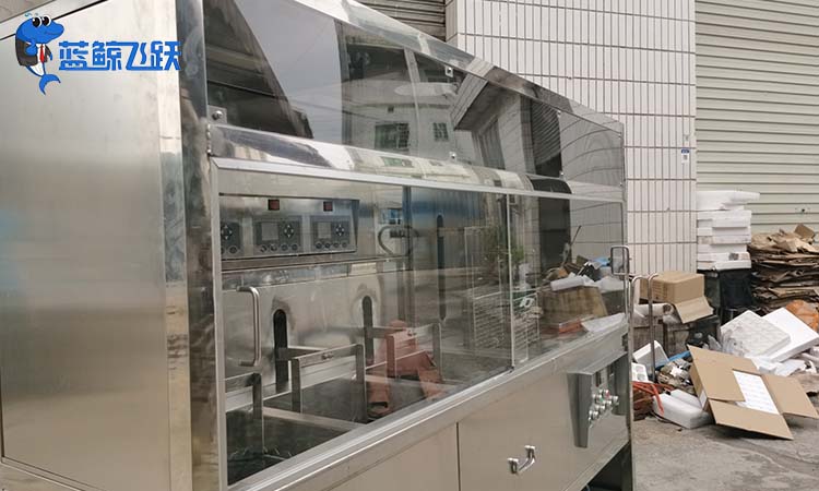 玻璃行业为什么都选择糖心TV官方网页来进行清洗？