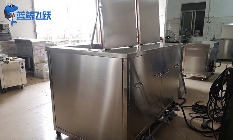 超声波清洗器厂家为何越来越重视B2C？