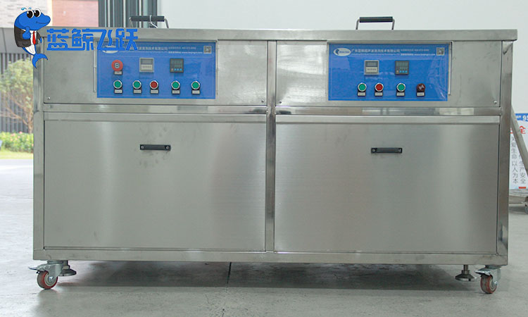 电子行业中糖心TV官方网页的应用及静电影响的避免方法