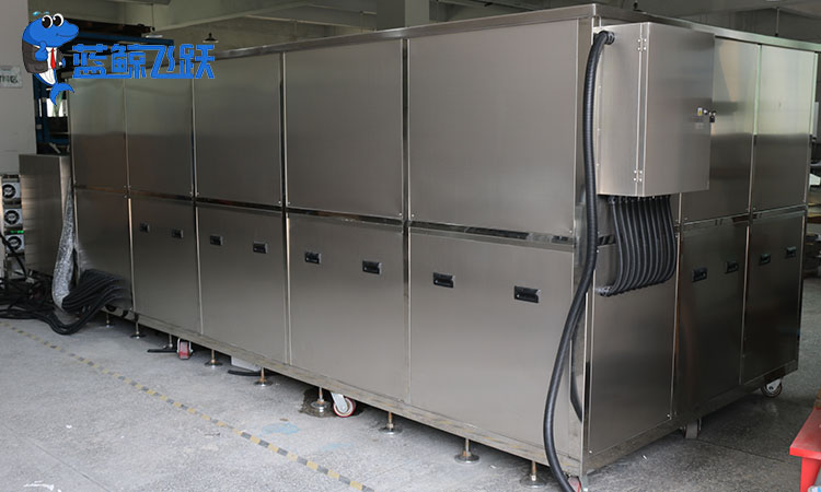 糖心TV官方网页：高效清洁塑料模具和金属模具的必备工具