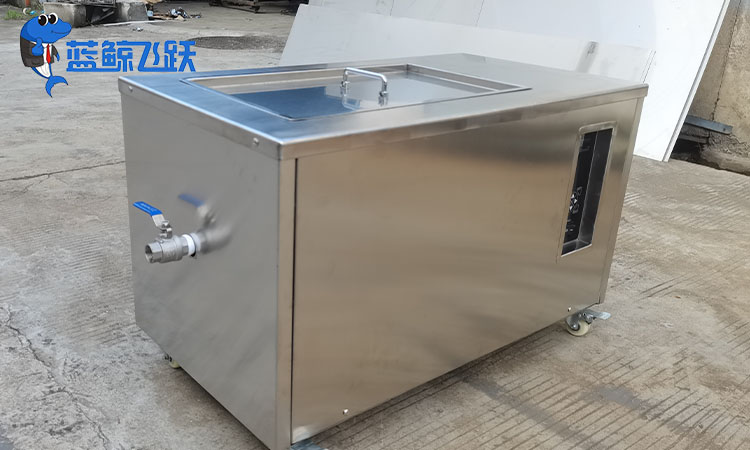 超声波清洗设备行业趋势：扩大应用范围与技术创新