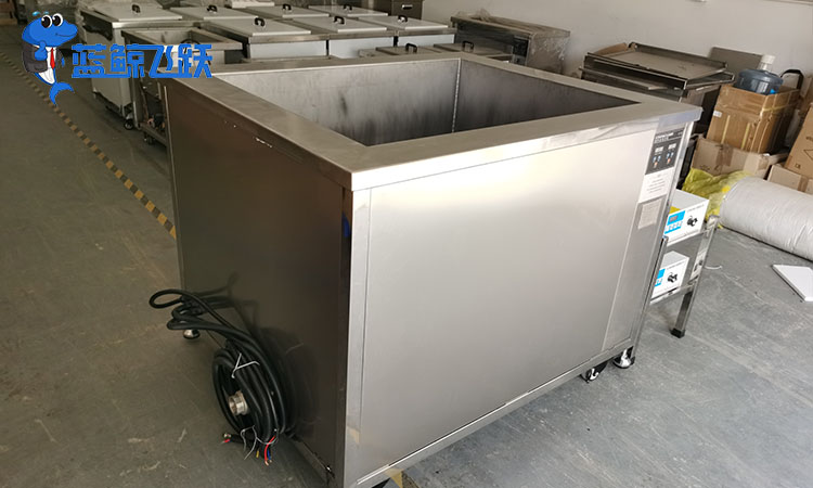 超声波清洗金属模具：提升精度和寿命的高效方法