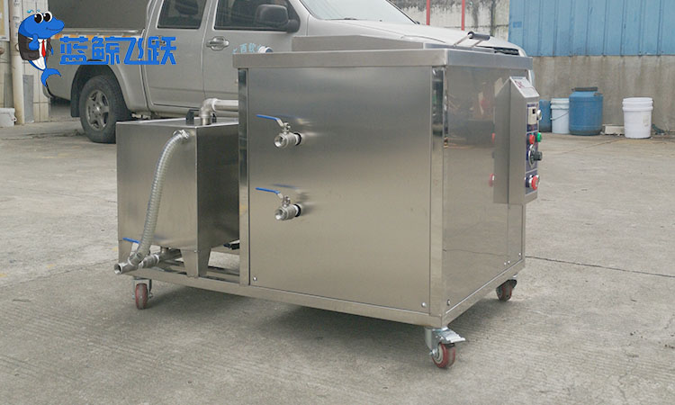 糖心TV官方网页：保持金属打火机正常点火和安全性能的清洁利器