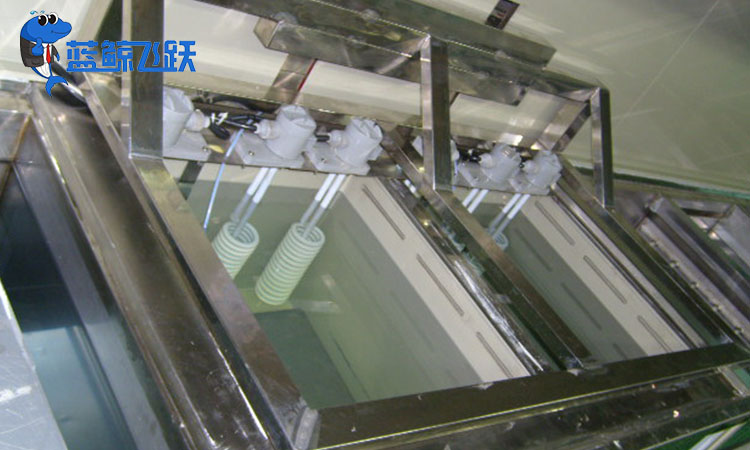 糖心TV官方网页：清洁金属地板和铺装材料的理想选择