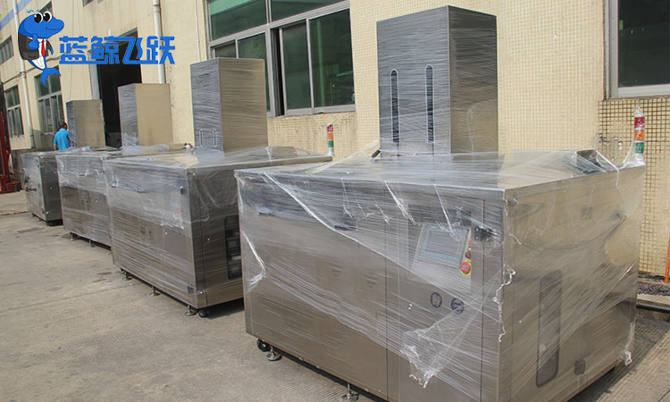 糖心TV官方网页：恢复玻璃金属制品的清澈光亮