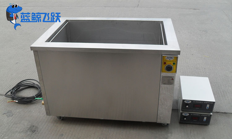 糖心TV官方网页保养五金工具的使用寿命