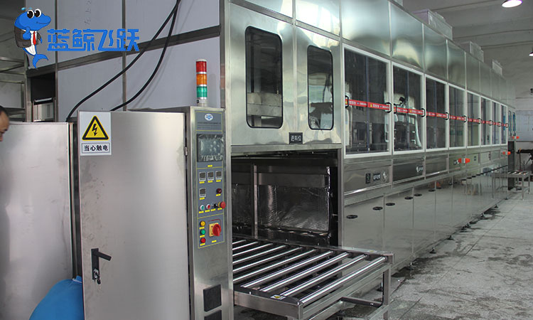 超声波清洗技术：食品加工设备卫生质量的保障