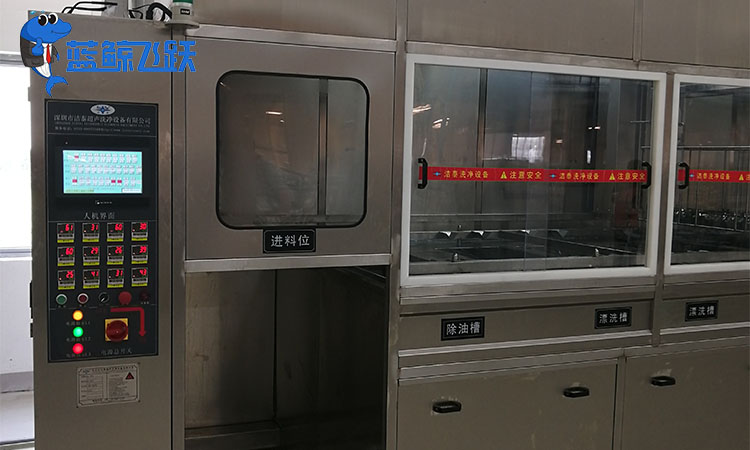 高效延寿：超声波清洗技术在金属设备保养中的关键作用