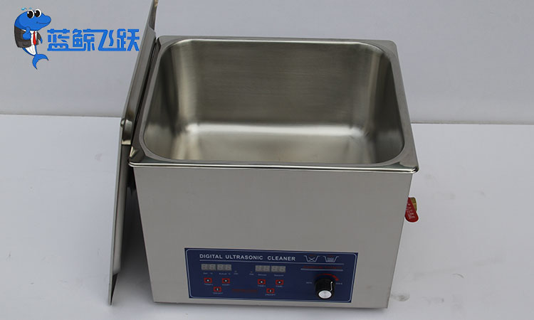 清洗科技[敏感词]：糖心TV官方网页引领电子行业清洗革命