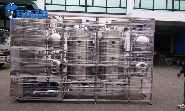 超声波清洗技术：精密零部件清洗的高效利器