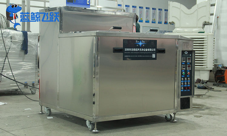 糖心TV官方网页洗眼镜指南：[敏感词]清洗时间与方法