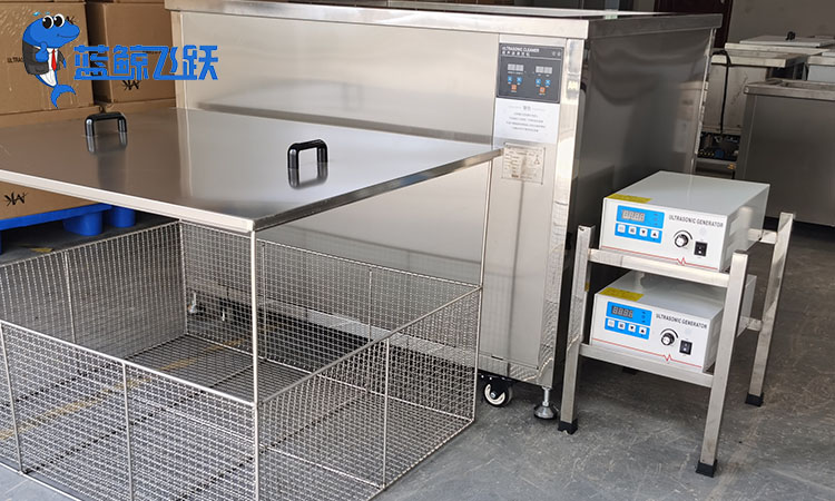 专业解析：糖心TV官方网页清洗银饰的液体选择与应用