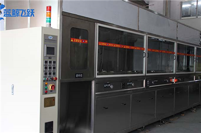 旋转喷淋清洗机的清洁是否更具备优势？清洗剂的标准是什么？