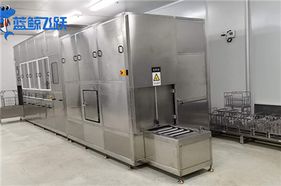 超声波清洗器：清洗难题的高效解决方案