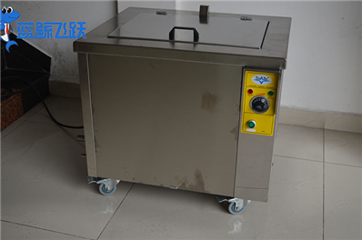 超声波清洗器：电子制造的清洁之选