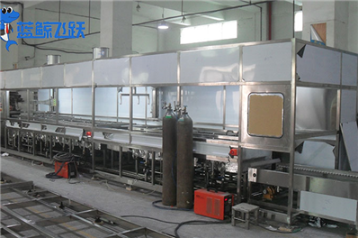 清洁新纪元：超声波清洗设备提升食品加工设备卫生标准