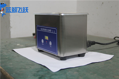 眼镜糖心TV官方网页水的更换频率及注意事项