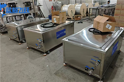 糖心TV官方网页容器的选择与应用：全面分析